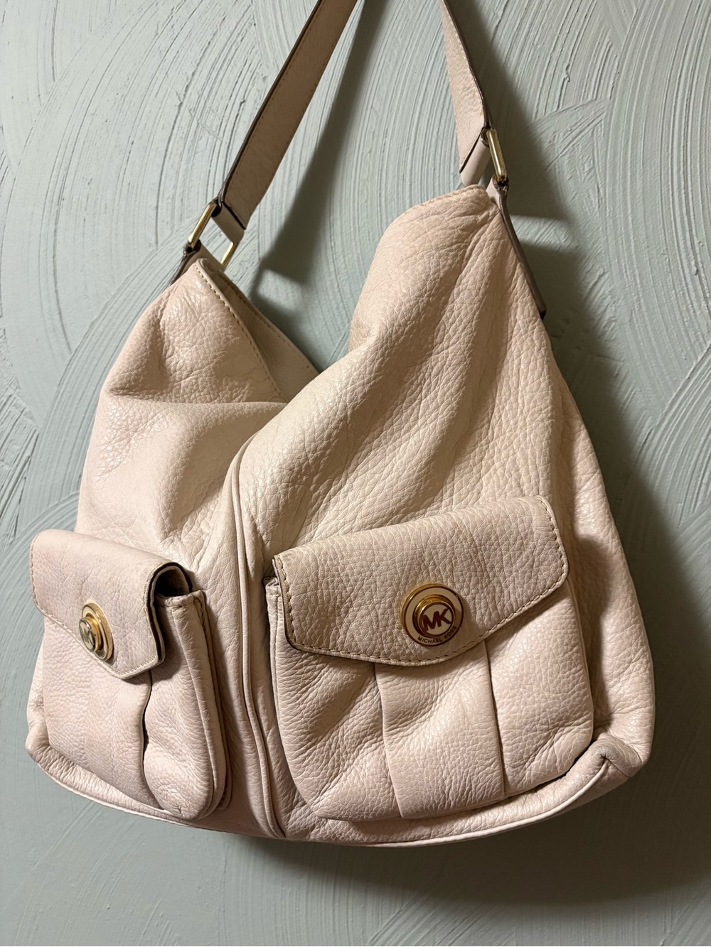 Michael Kors Pebbled Leather Shoulder Bag in cream